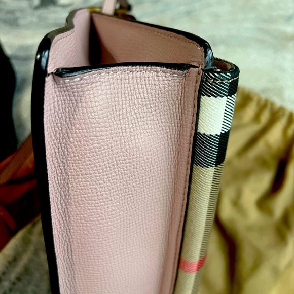 Burberry crossbody - Picture 5 of 9